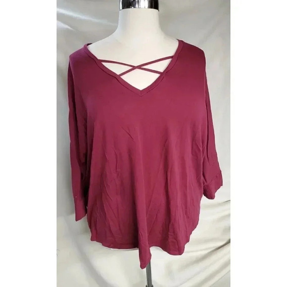 BOUTIQUE BURGUNDY PLUS SIZE 3X 3/4 SLEEVE TOP - Picture 1 of 4